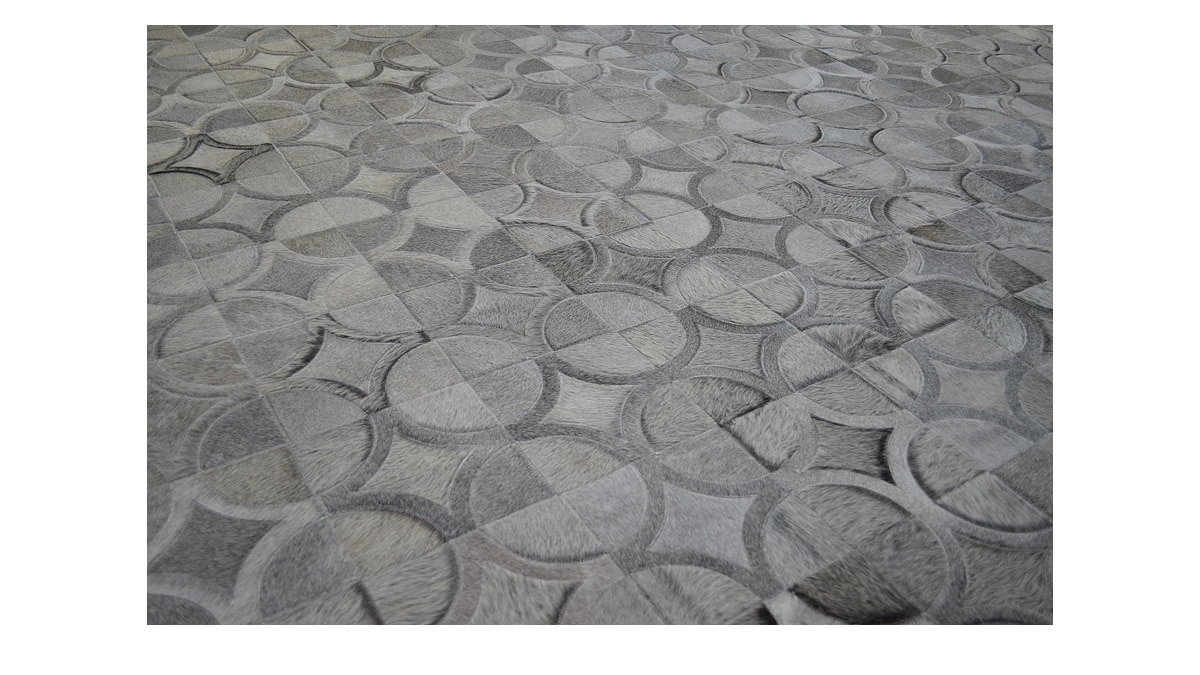 Grey Patchwork Cowhide Rug - Doral Luxor design - P6