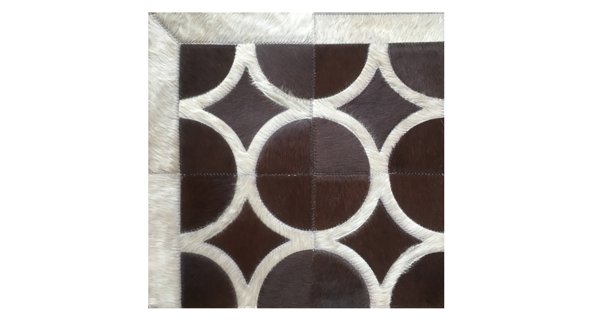 Brown and Sand Patchwork Cowhide Rug - Doral Luxor design - P31